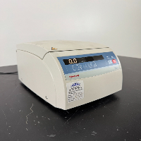 Thermo Scientific Pico 21 Centrifuge image 0